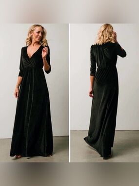 Baltic Born Sofia V-Neckline Velvet Maxi Dress In Black Size XL